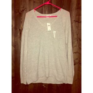 GAP sweater